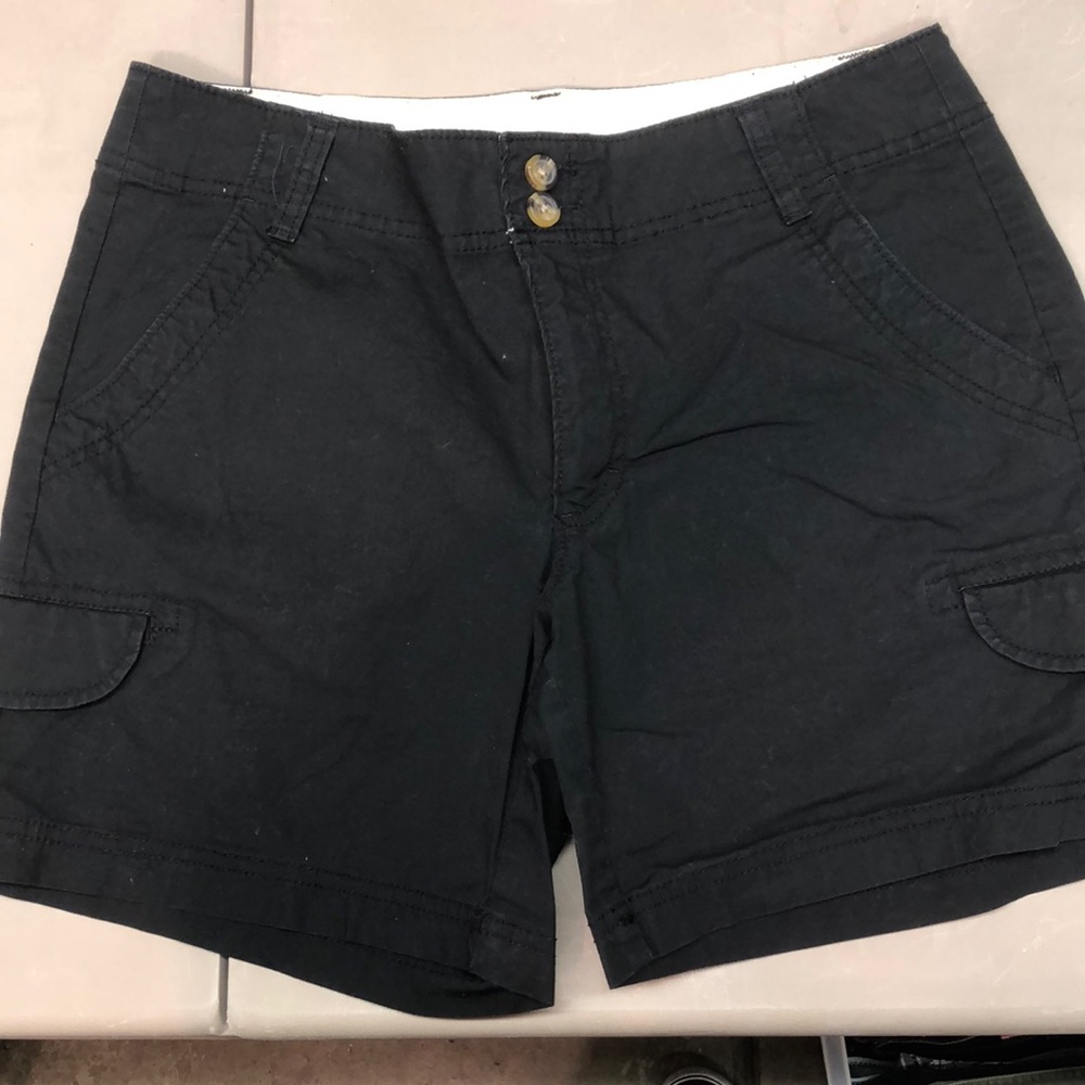 Shorts- black